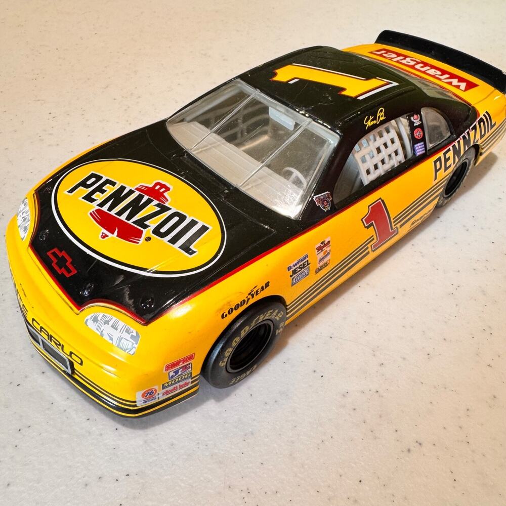 Nascar 1998 Chevy Monte‎ Carlo #1 Pennzoil Steve Park Die Cast Car 1:24 Hasbro